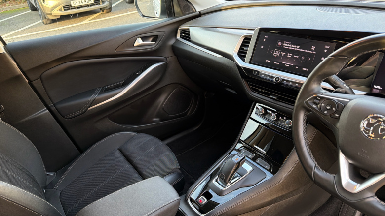 Vauxhall Grandland 1.2 Turbo Elite 5dr Auto Petrol Hatchback